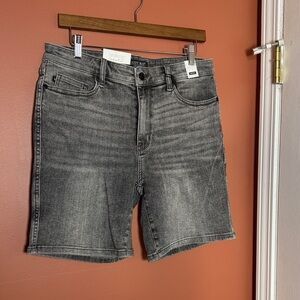 Judy Blue Gray Washed Denim Bermuda Shorts